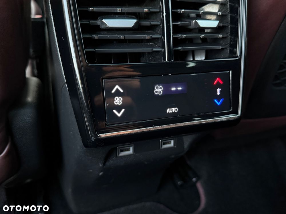 DS Automobiles DS 7 Crossback - 18