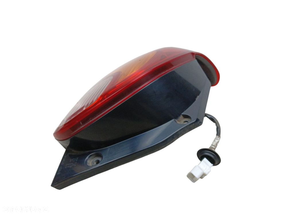 LAMPA LEWY TYŁ MITSUBISHI SPACE STAR II (2013-2016) 1.0 71KM - 4