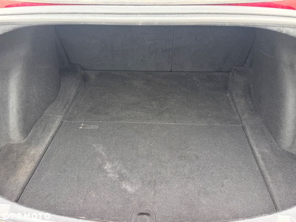 Tesla Model 3 - 22