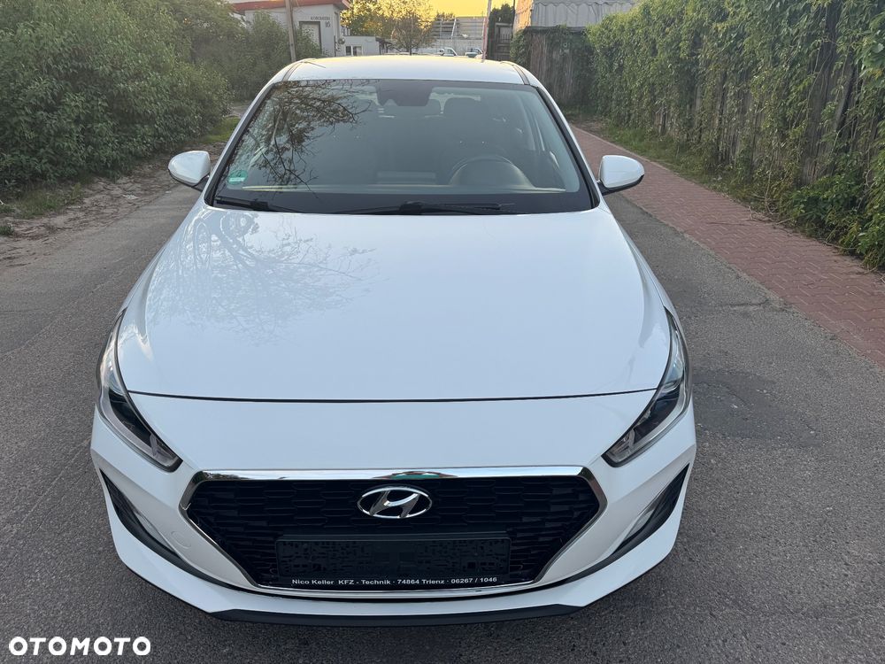 Hyundai i30 1.4 Fifa World Cup Edition - 11
