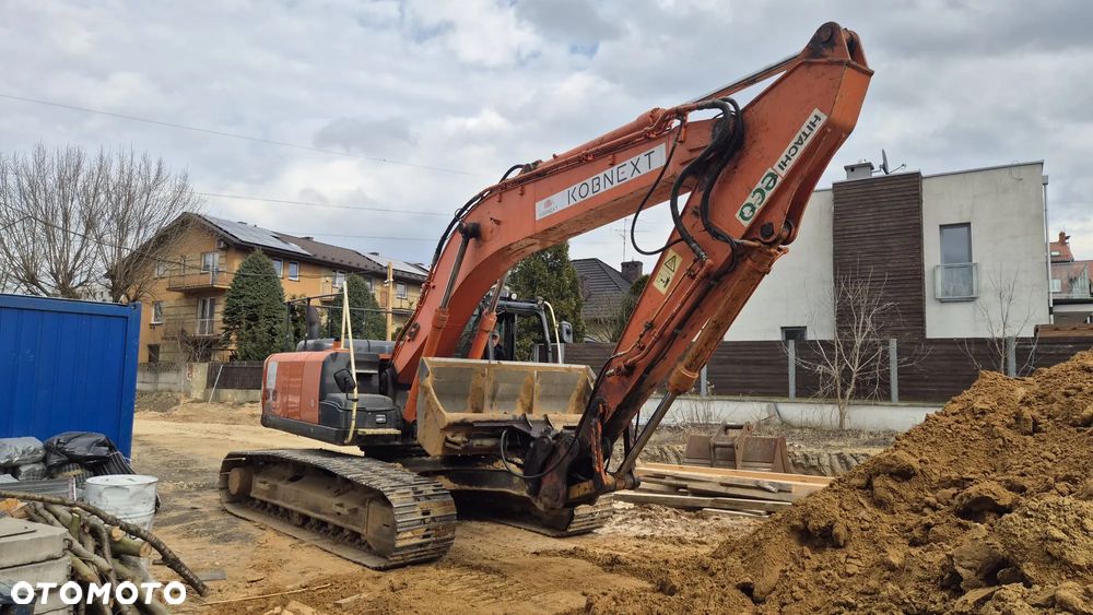 Hitachi ZX210LC-5B - 3
