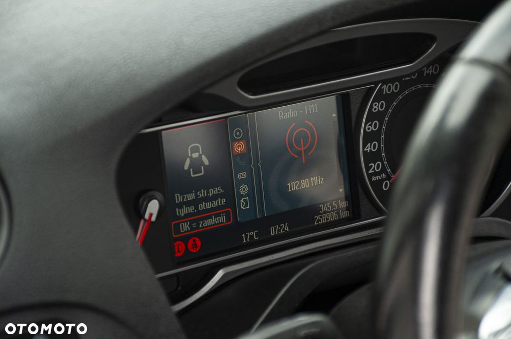 Ford Galaxy 2.0 TDCi Trend - 38