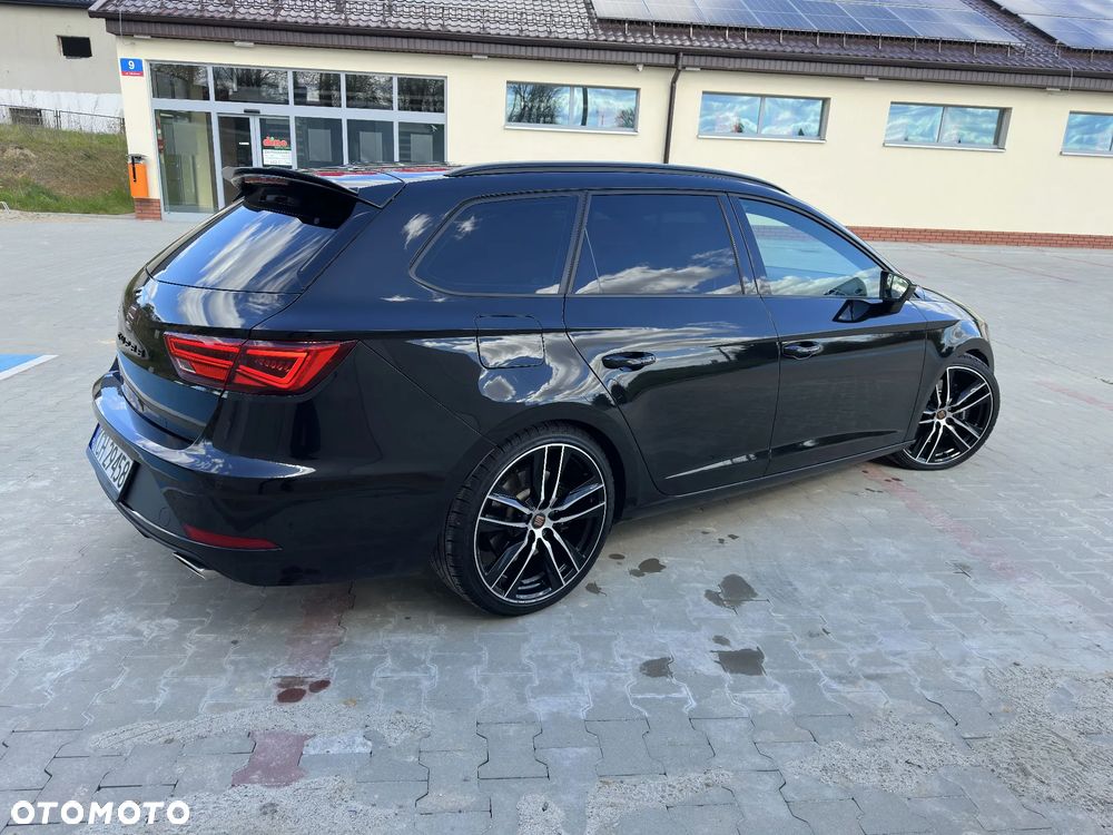 Seat Leon Sportstourer 2.0 TSI 4Drive OPF DSG Cupra - 6