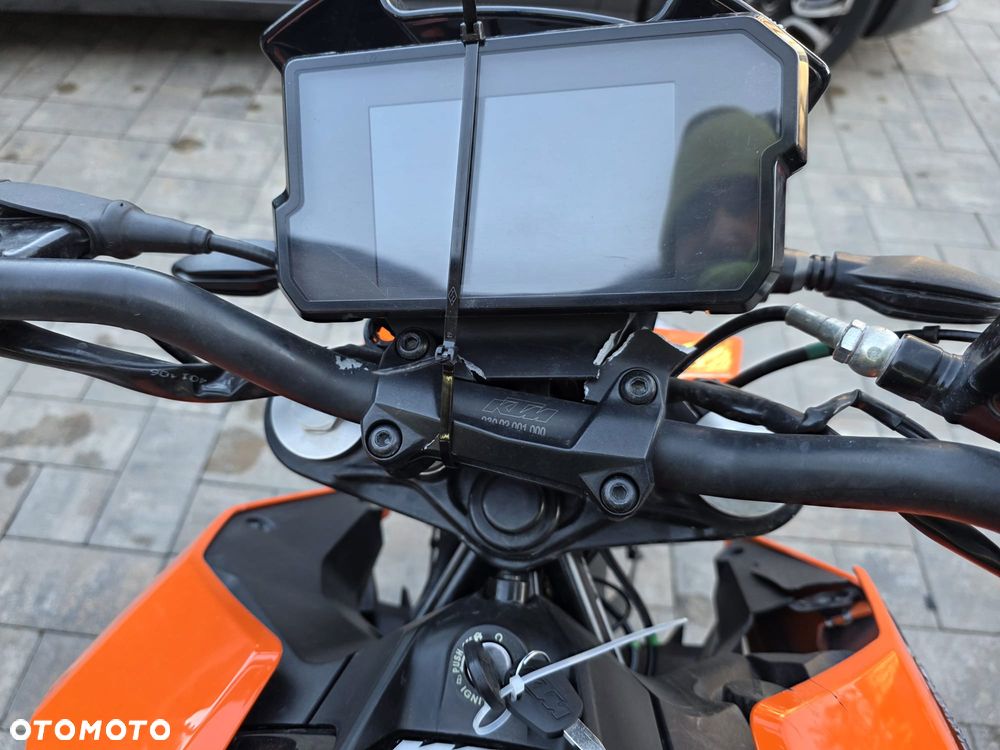 KTM Duke - 13