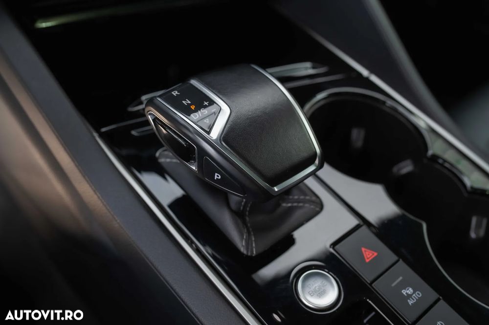 Volkswagen Touareg - 30