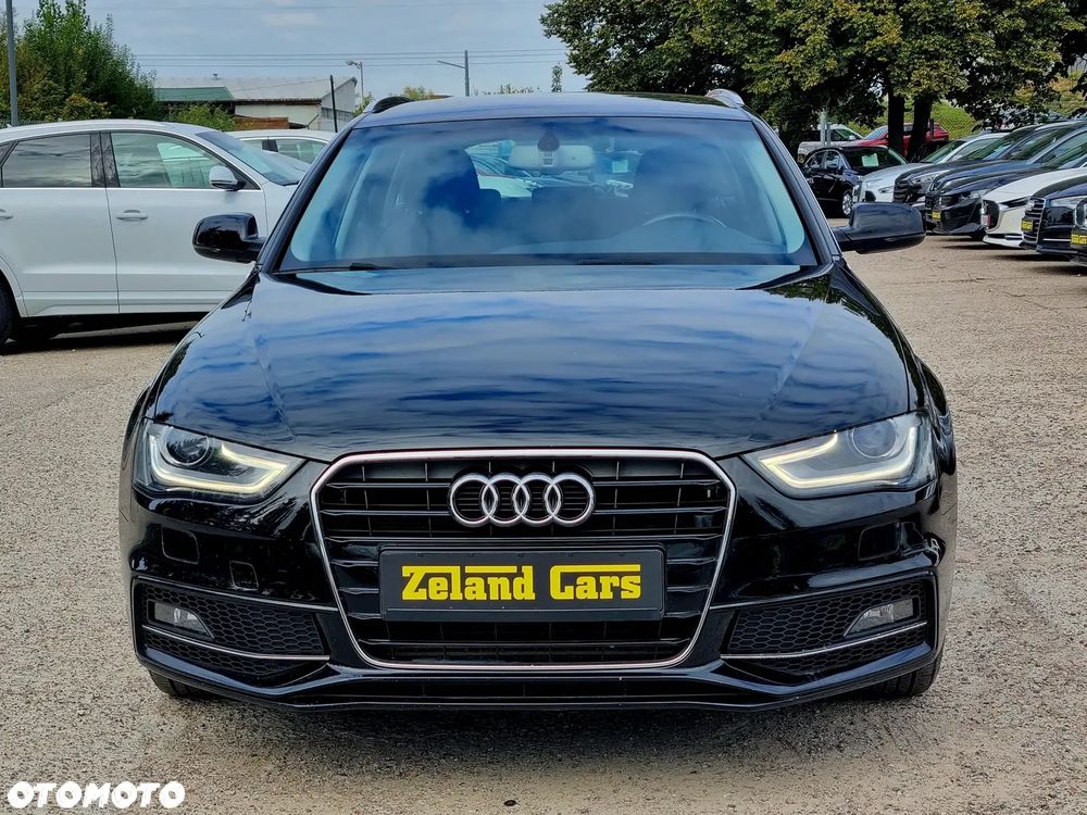 Audi A4 Avant 1.8 TFSI S line Sportpaket - 2