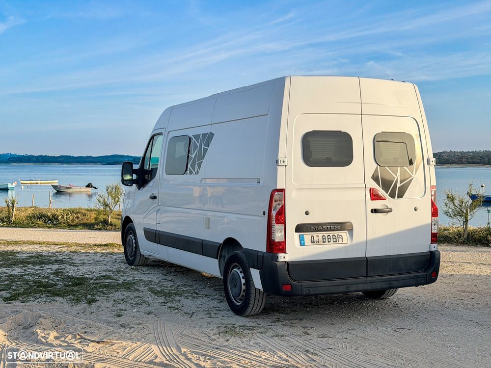 Renault Master Camper Van - 3