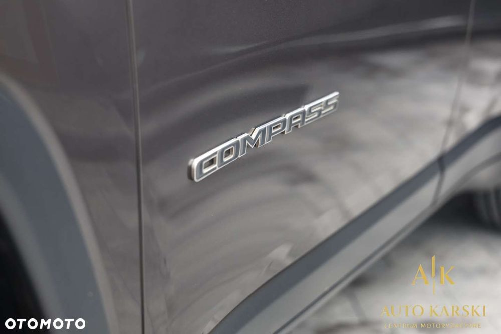 Jeep Compass - 13