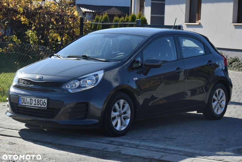 Kia Rio 1.2 Attract - 3