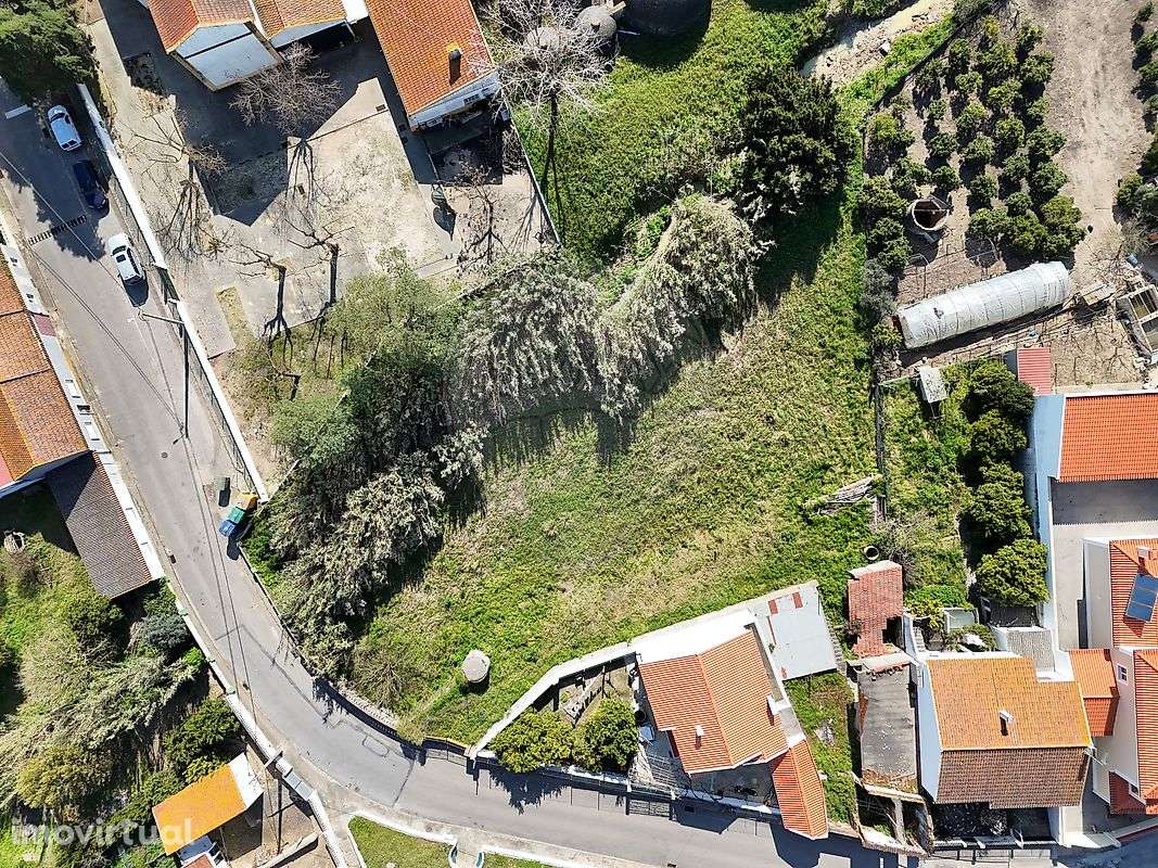 Moradia T1 para venda - Grande imagem: 2/12