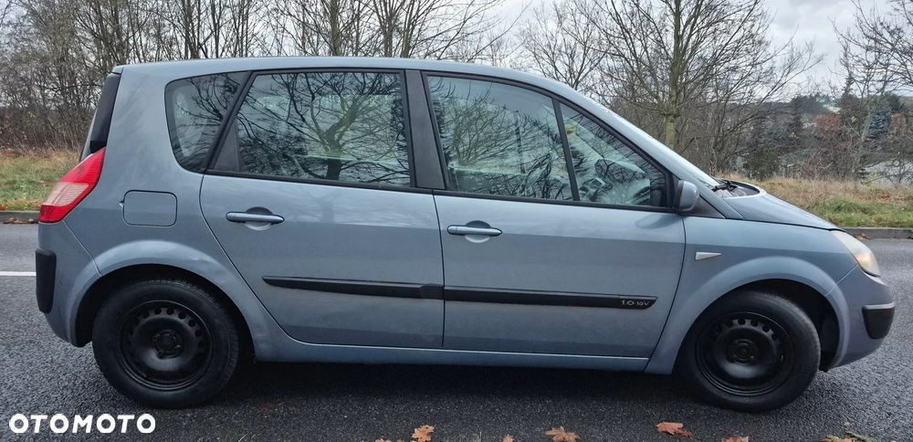 Renault Scenic 1.6 16V Expression - 6