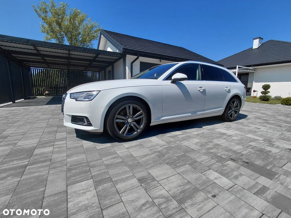 Audi A4 Avant 2.0 TDI - 1
