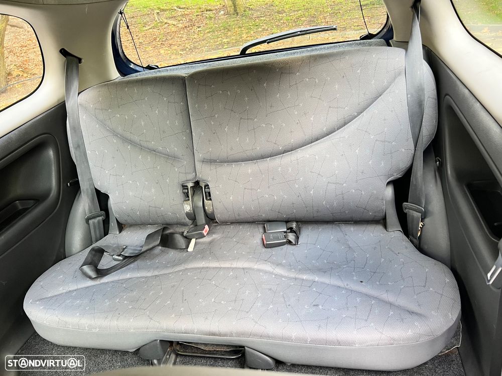 Toyota Yaris 1.0 Luna AC - 6