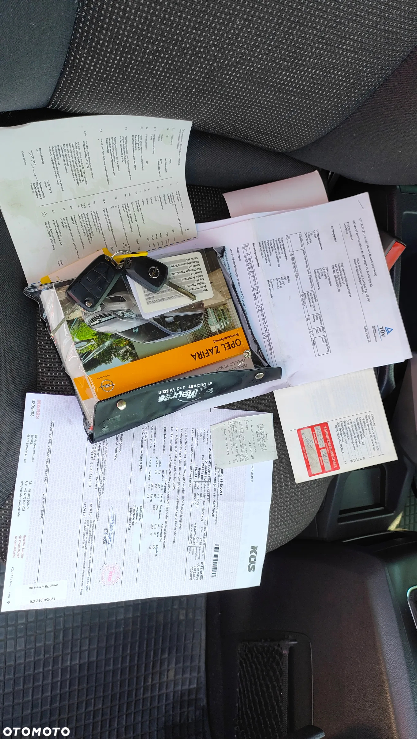 Opel Zafira 1.8 Cosmo - 22
