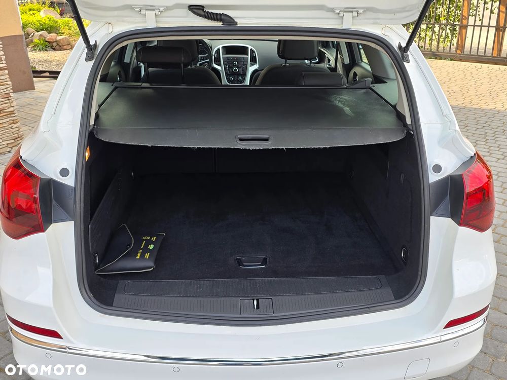 Opel Astra 1.4 Turbo - 19