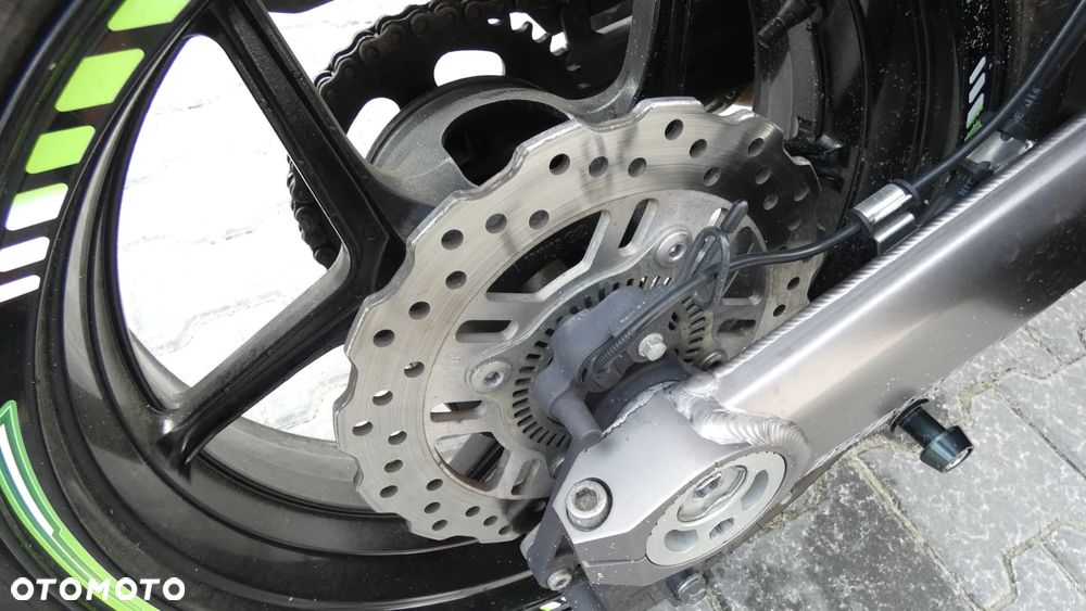 Kawasaki Ninja 1000 SX - 20