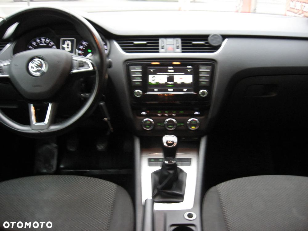 Skoda Octavia - 14