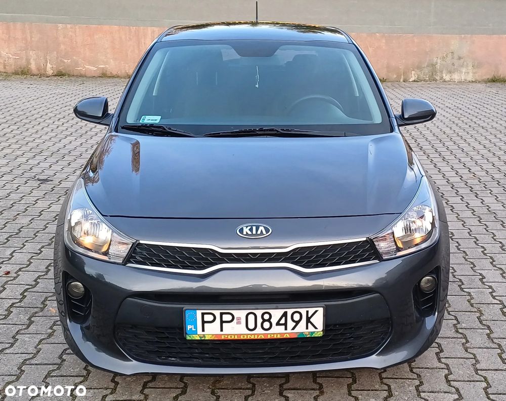 Kia Rio 1.2 M - 10