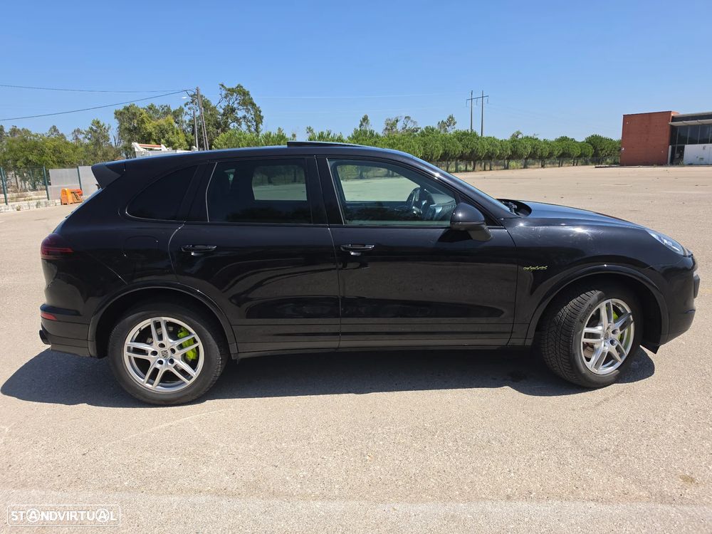 Porsche Cayenne S E-Hybrid Platinum Edition - 2