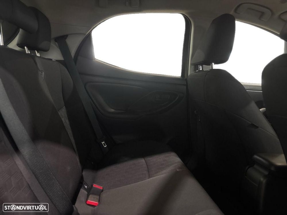 Toyota Yaris 1.5 HDF Comfort Plus - 7