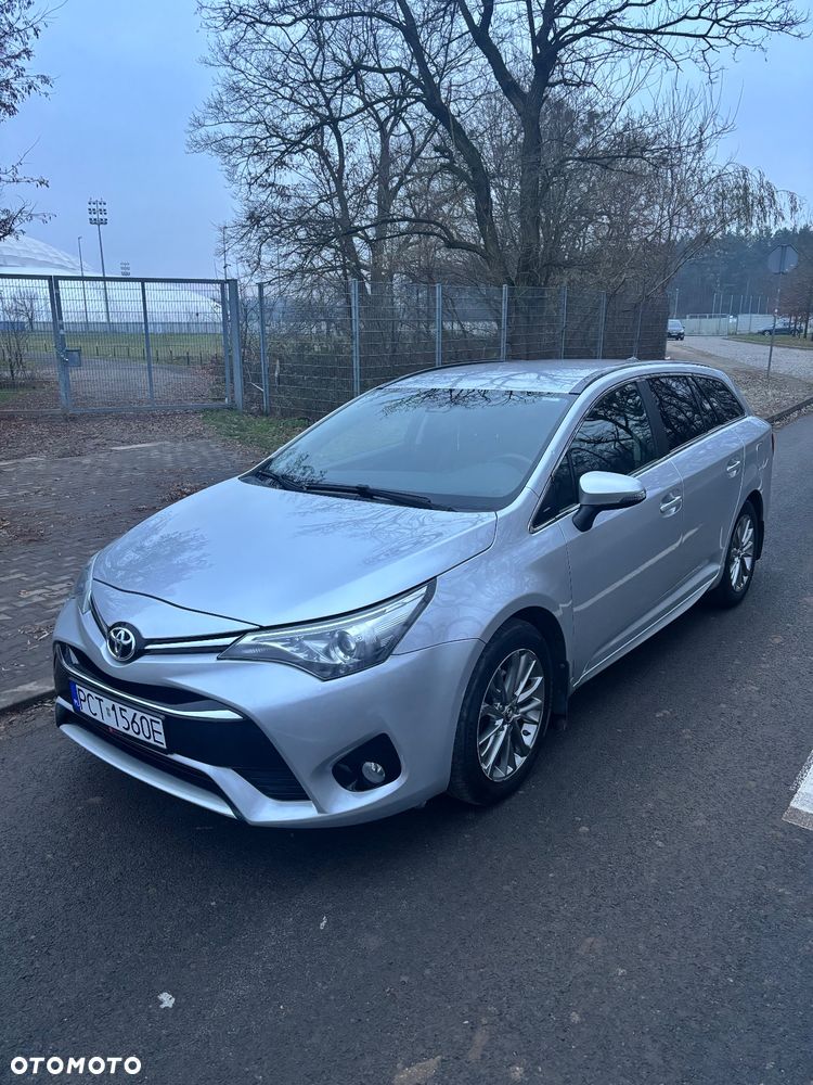 Toyota Avensis Touring Sports 1.8 Multidrive S Comfort - 2