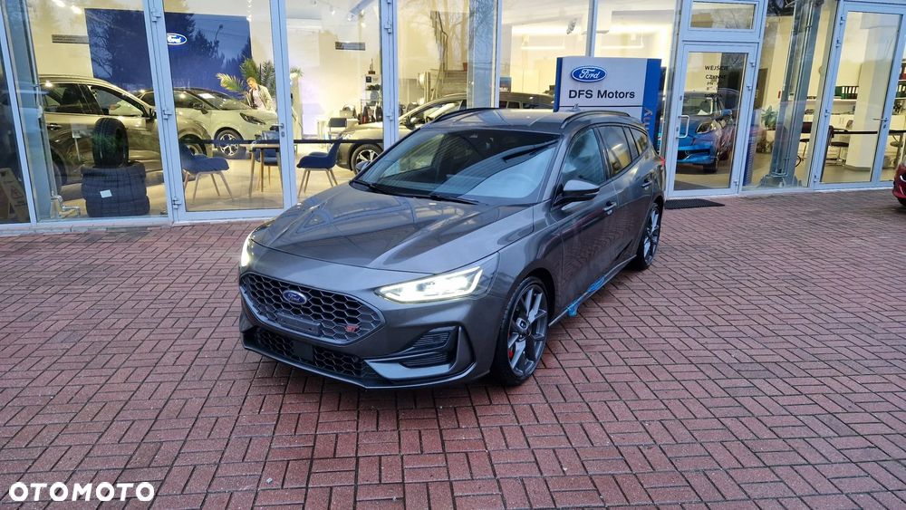 Ford Focus SW 2.3 EcoBoost ST X - 2