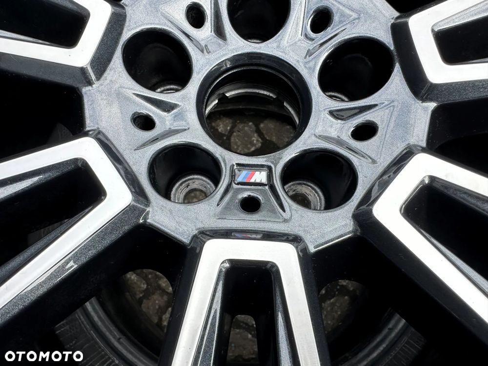 Felga BMW Seria 5 G60 G61 19 8,5J ET 29 5A324E0 5x112 - 4