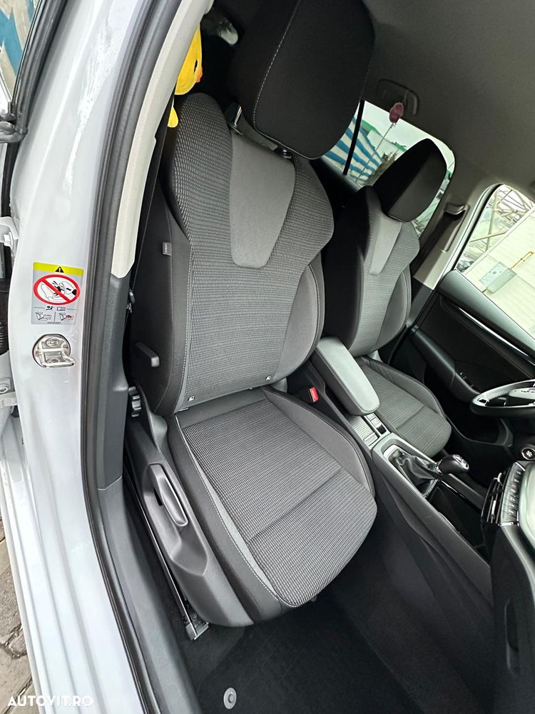 Skoda Octavia 1.5 TSI Ambition - 11