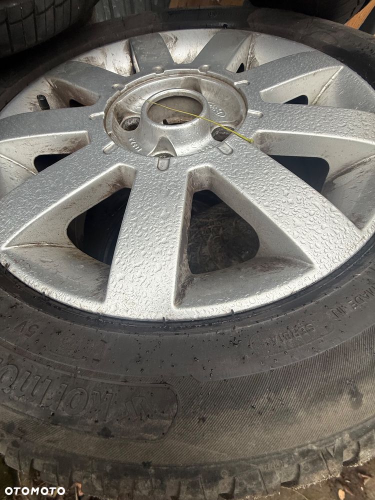 Ford Fiesta 1.5 TDCi Ambiente - 10