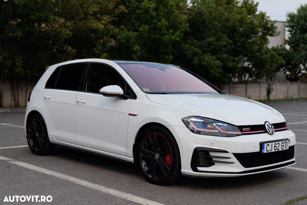 Volkswagen Golf 2.0 TSI DSG GTI Performance - 3