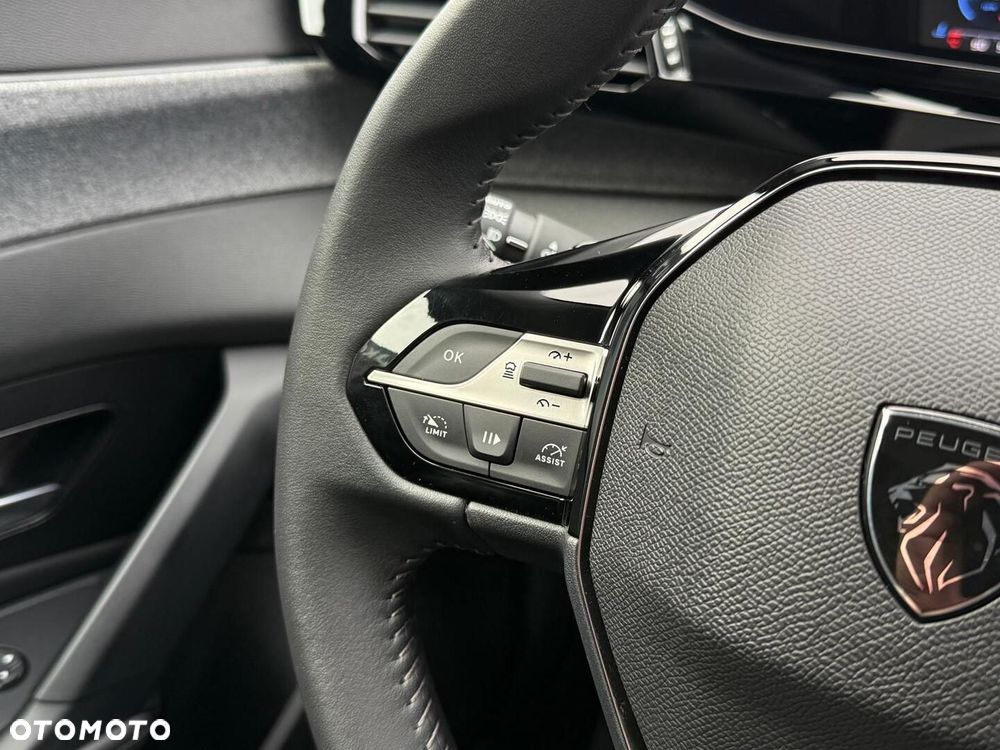 Peugeot 308 1.2 mHEV Allure S&S e-DCS6 - 21