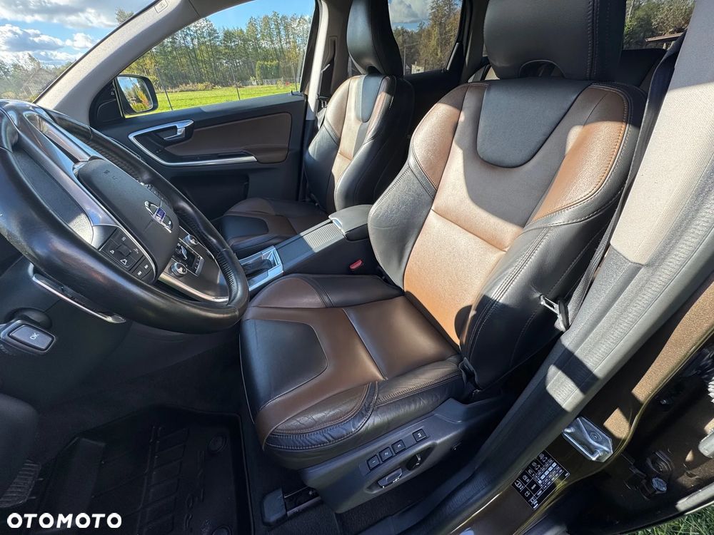Volvo XC 60 D4 Momentum - 17