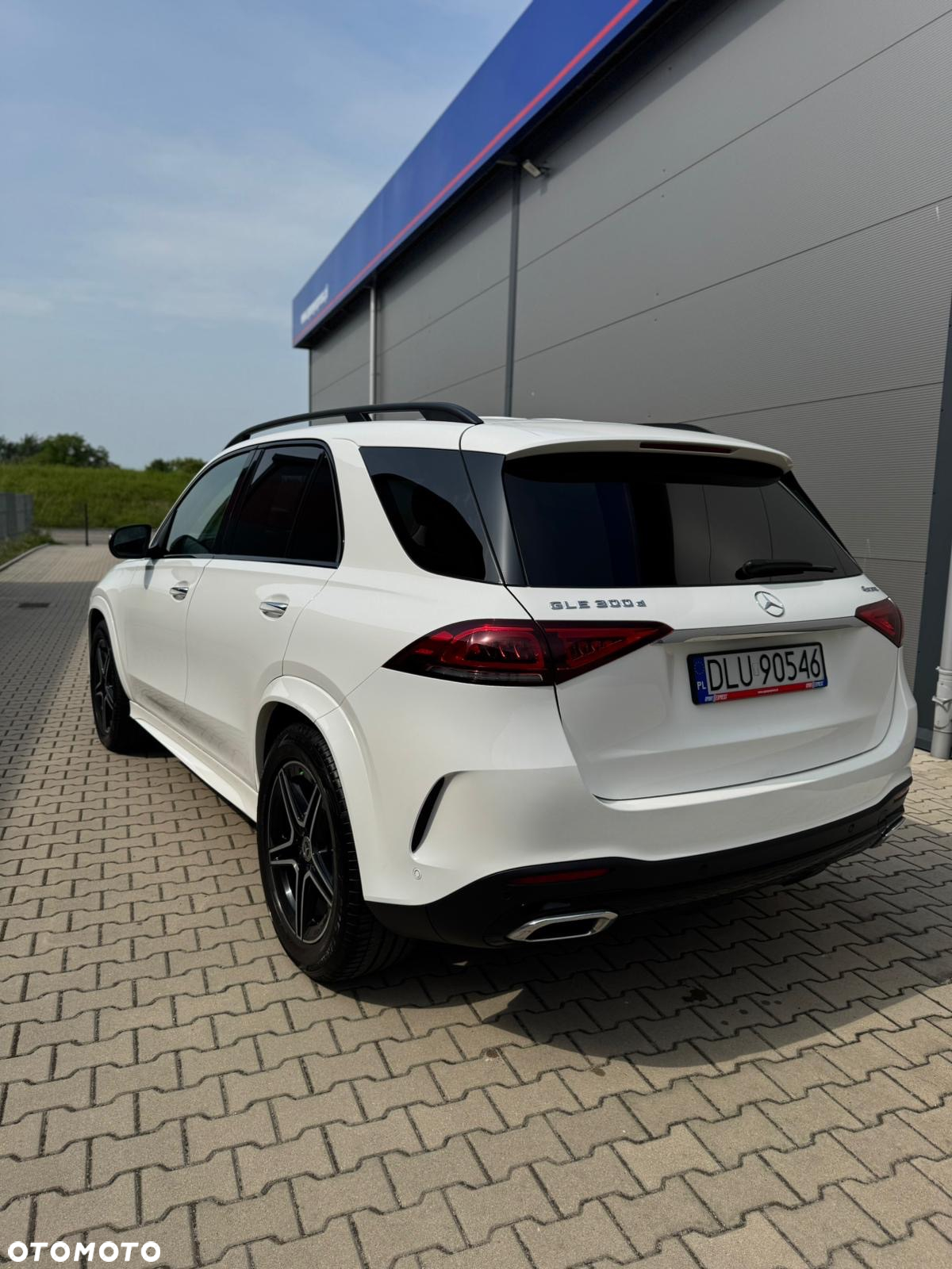 Mercedes-Benz GLE 300 d 4-Matic - 8