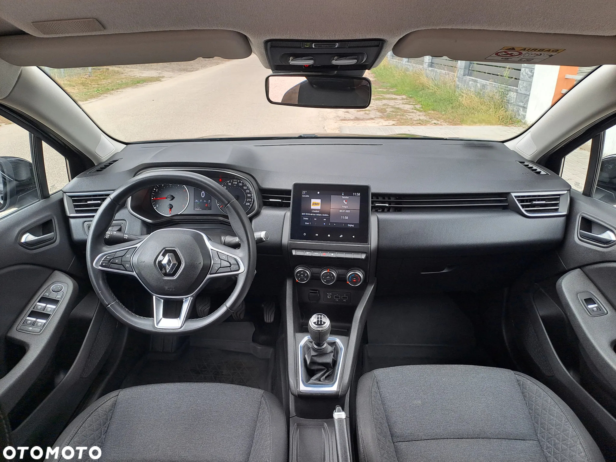 Renault Clio - 7
