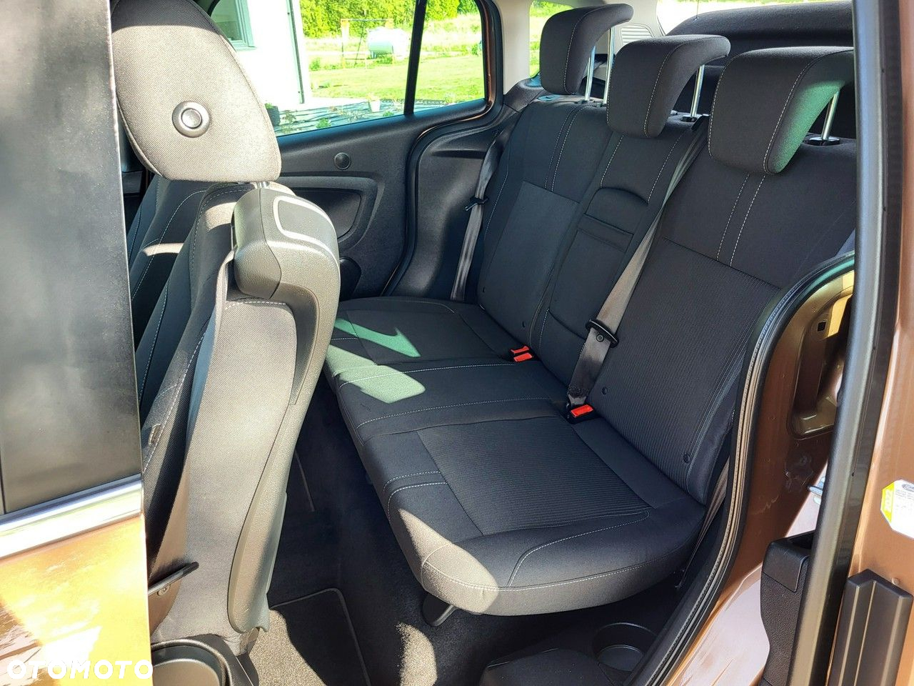 Ford B-MAX 1.0 EcoBoost Titanium - 23