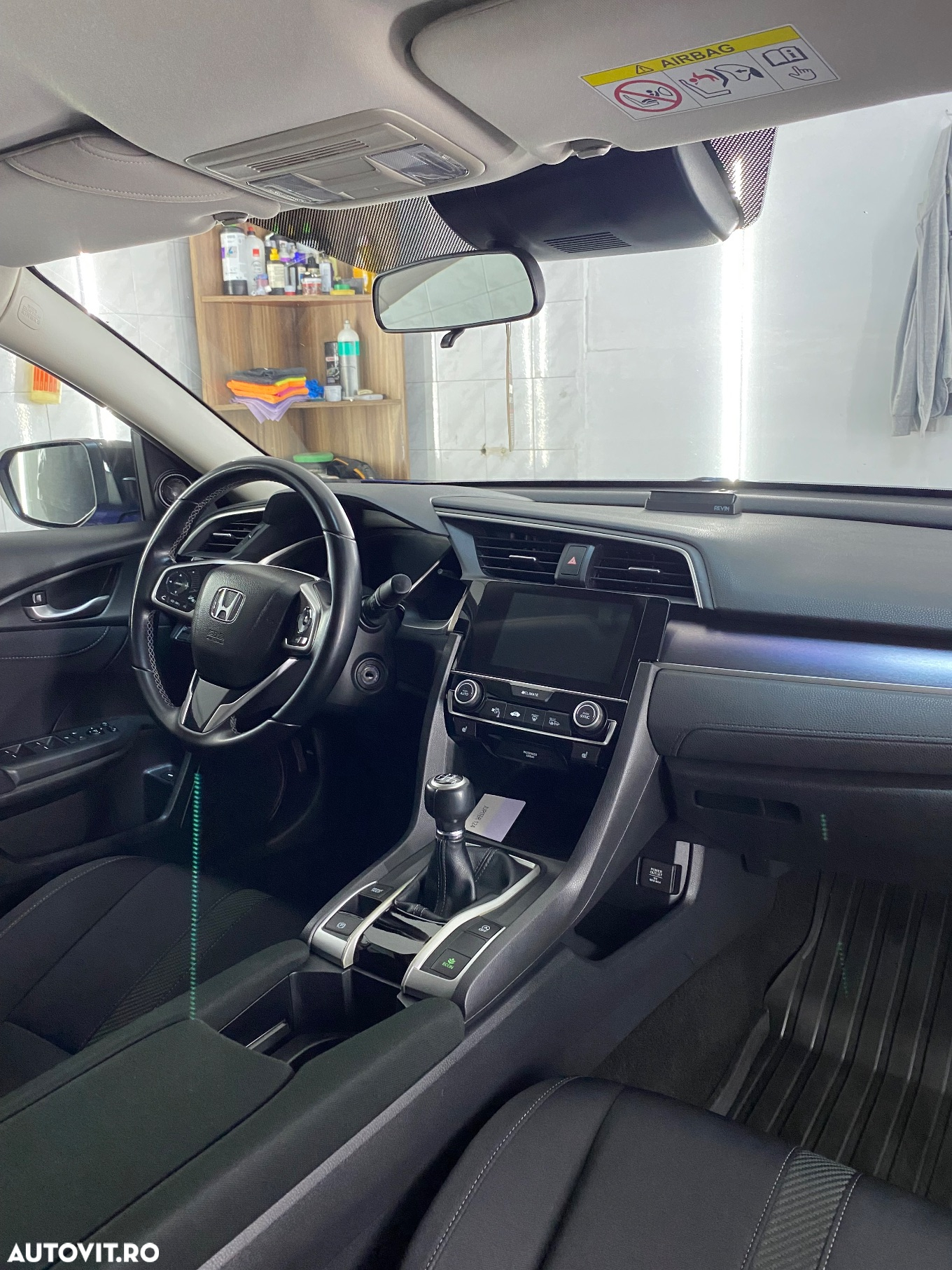 Honda Civic 1.5 VTEC Turbo Sport - 13