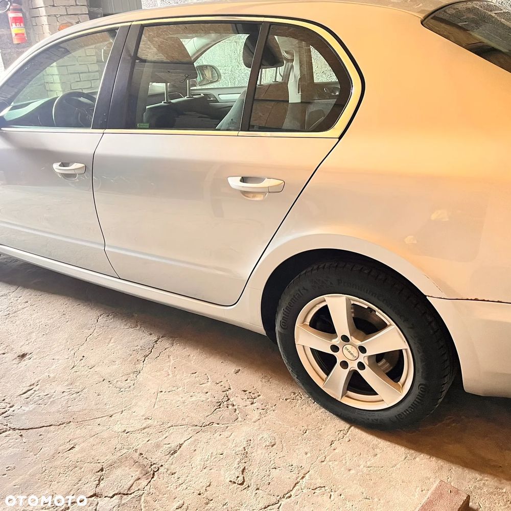 Skoda Superb 2.0 TDI Ambition - 20
