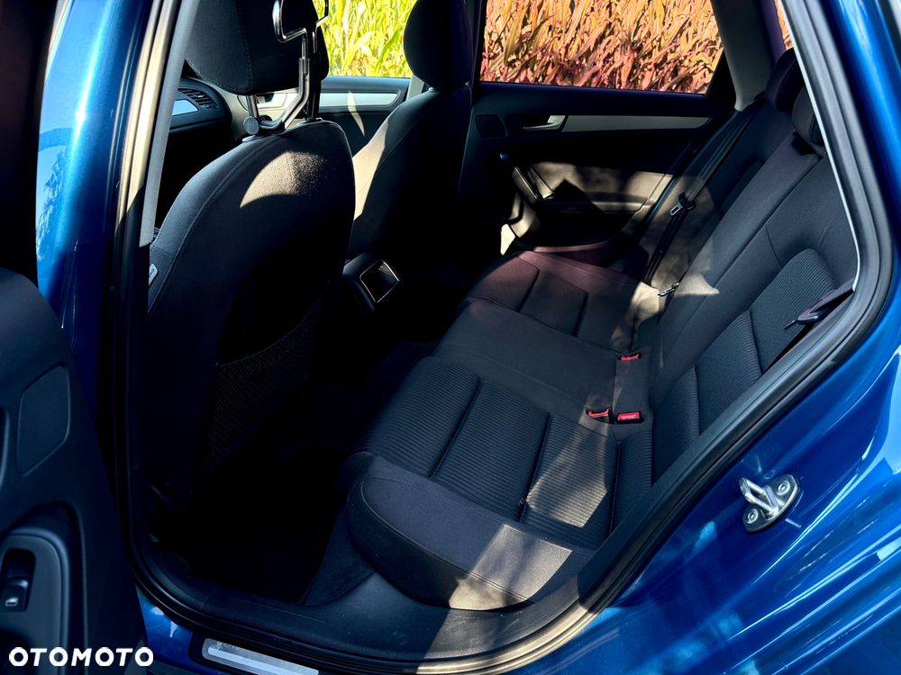 Audi A4 Avant - 13
