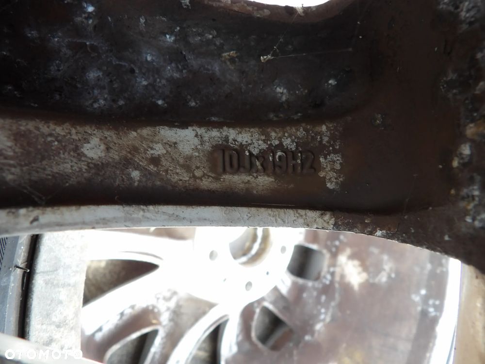 BMW - F02 - FELGI ALUMINIOWE - 9Jx19H2 - 10Jx19H2 -  IS24 - AUKCJA DOTYCZY FELG - 6761555  6761556 - 11
