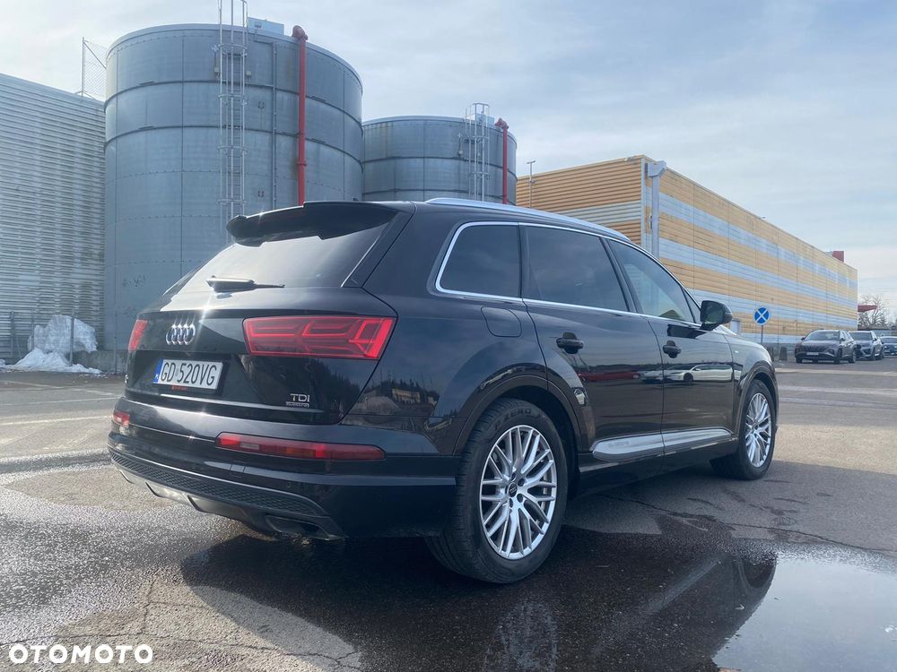 Audi Q7 - 19