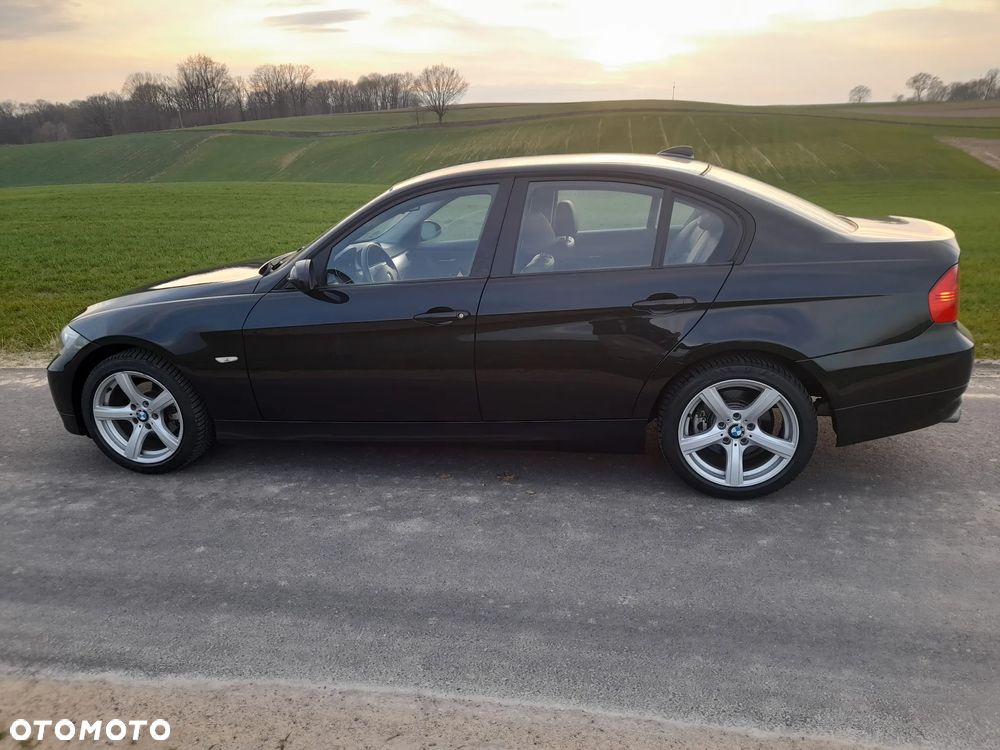 BMW Seria 3 - 21