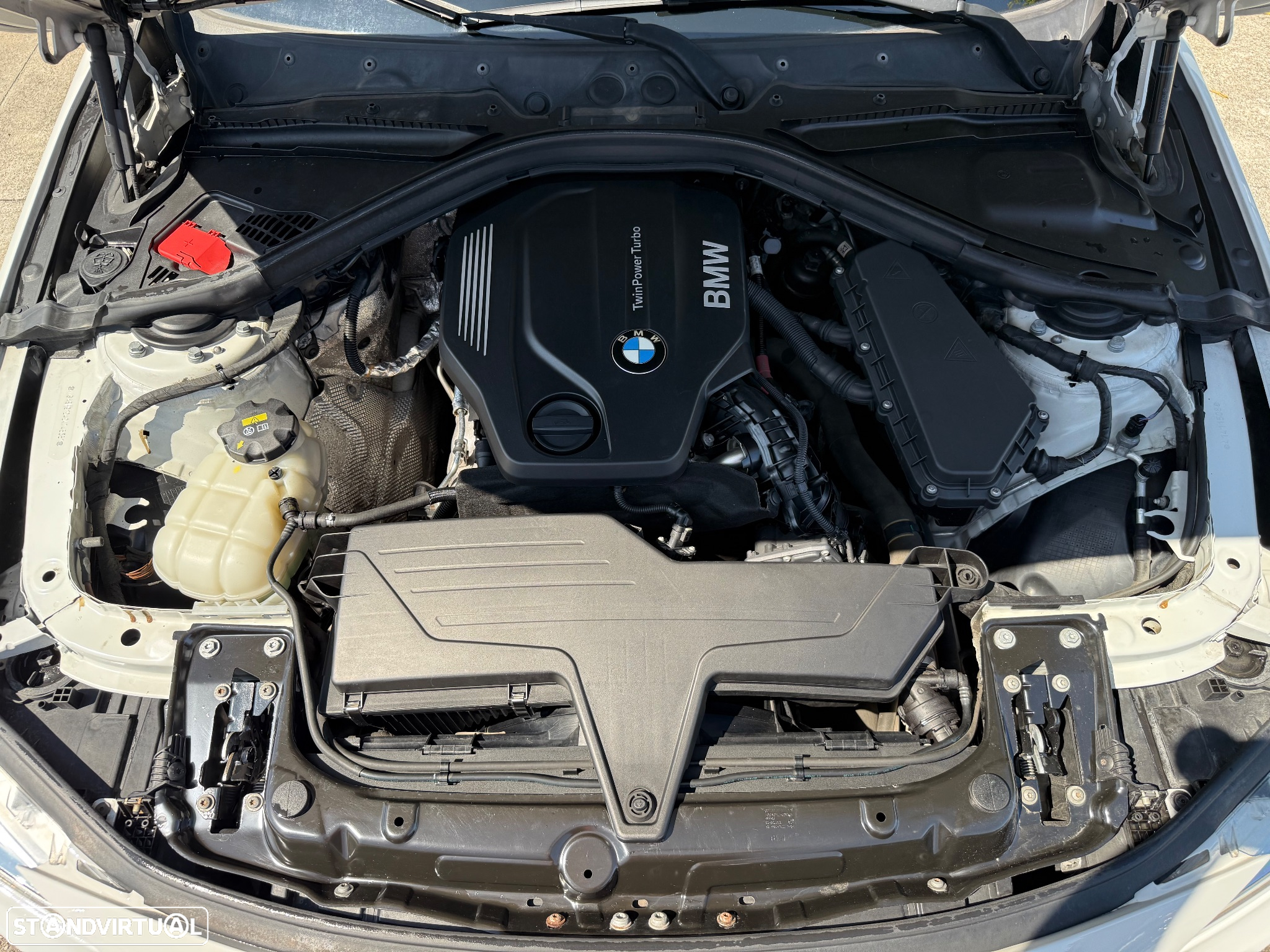 BMW 320 d Touring Aut. M Sport - 27