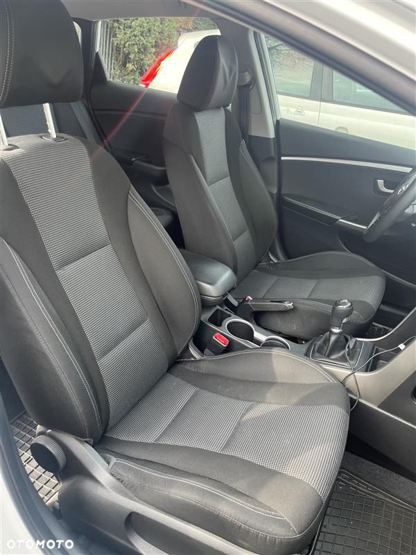 Hyundai i30 1.6 CRDi Classic - 23