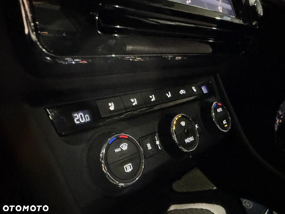 Skoda Superb 2.0 TDI L&K DSG - 15