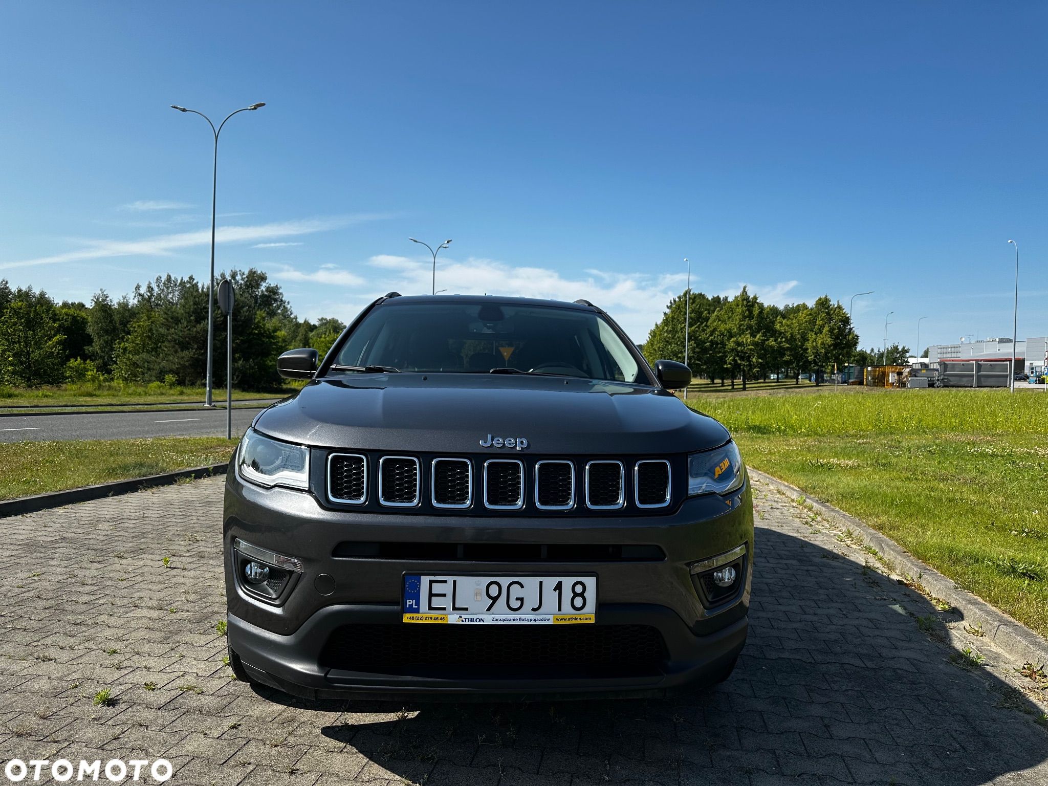 Jeep Compass - 1