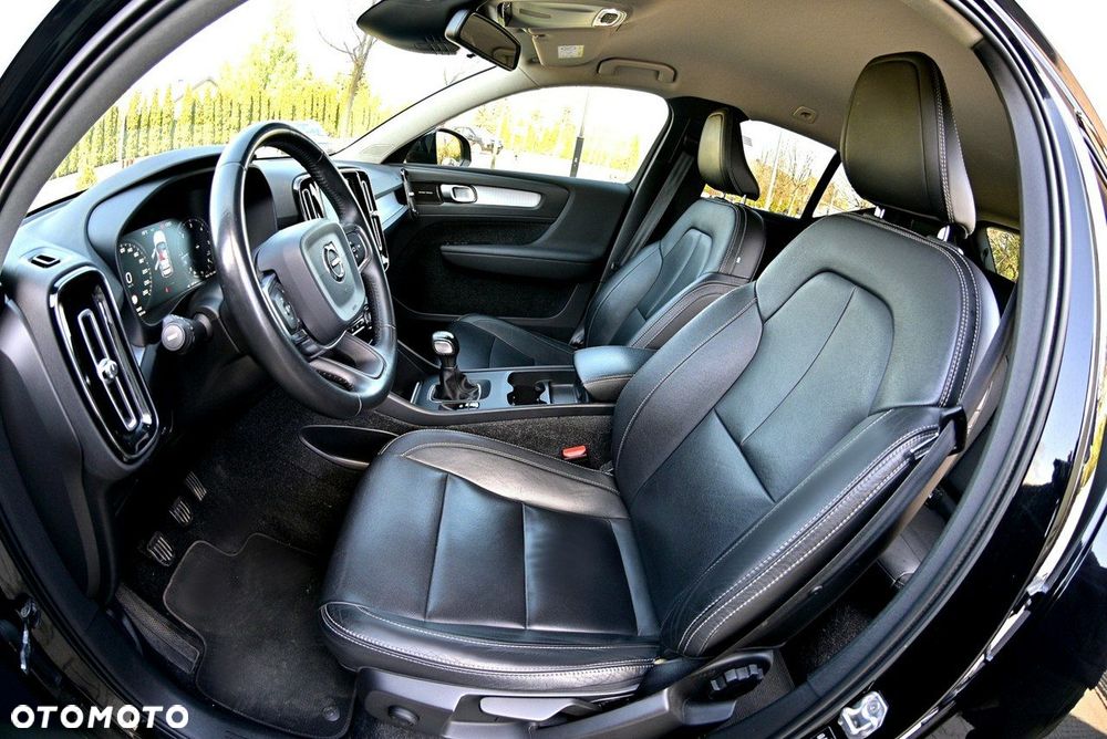 Volvo XC 40 D3 Momentum Pro - 6