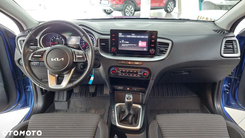 Kia XCeed 1.5 T-GDI M - 11