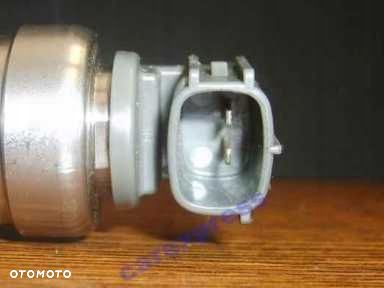 TOYOTA 2.0D4D 2.2 D4D WTRYSKIWACZ 23670-0R010 - 2