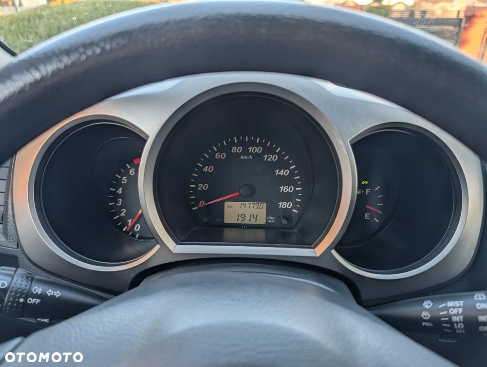 Daihatsu Terios Standard - 10