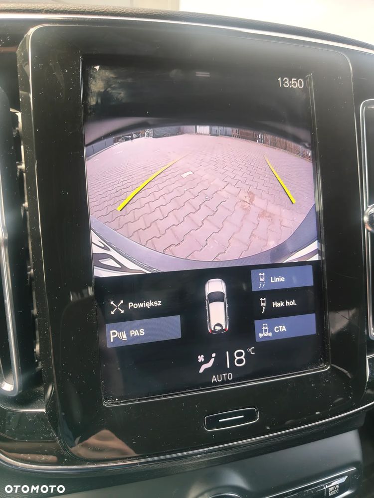 Volvo XC 40 T3 R-Design - 28